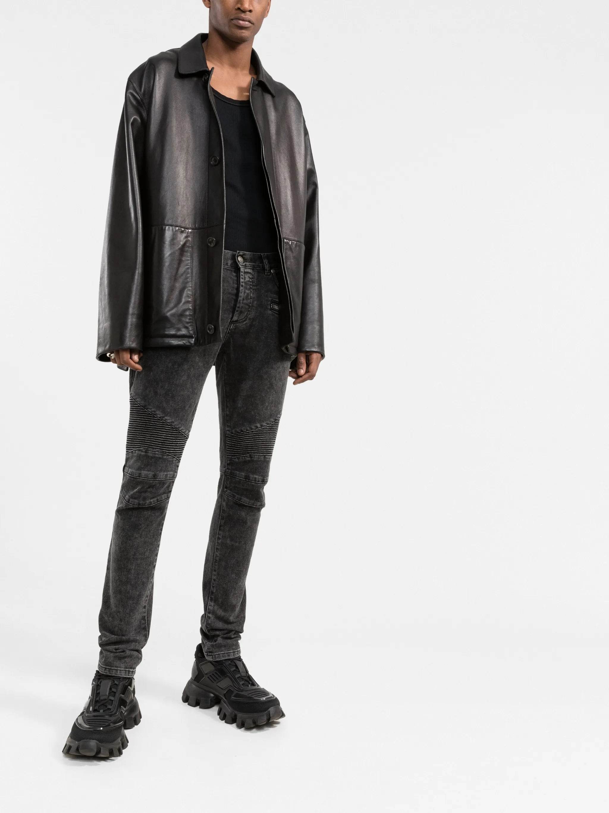 Slim-fit džíny s žebrovanými koleny