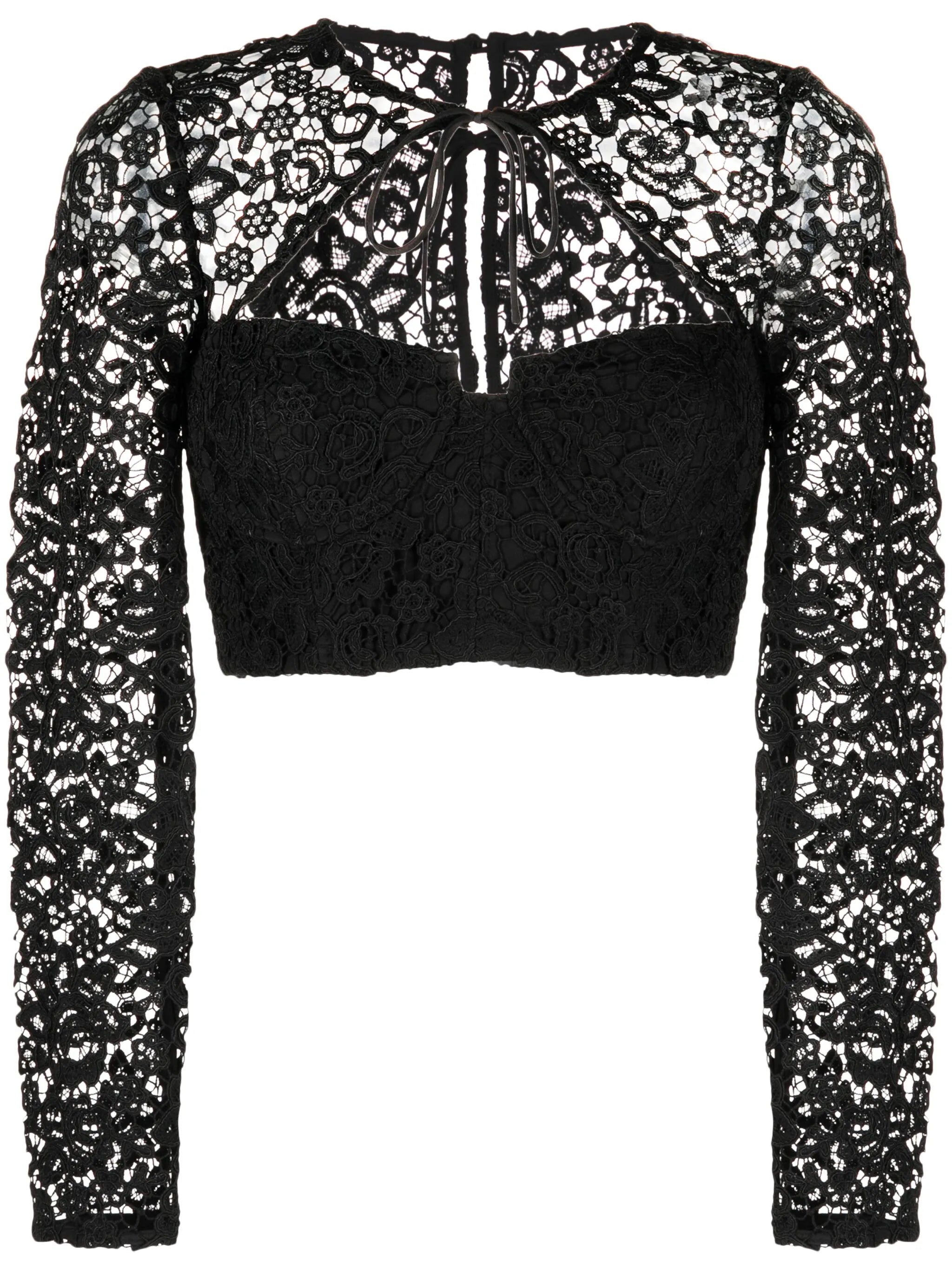 Oříznutý top se šněrováním