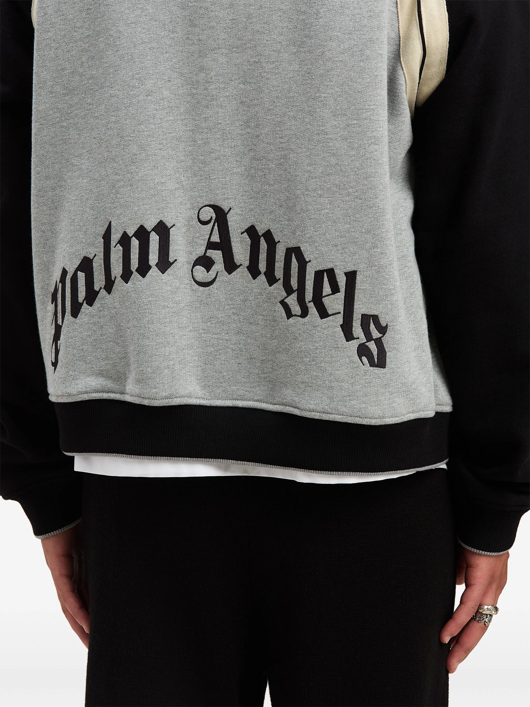 Kolegiálna bunda s potlačou loga