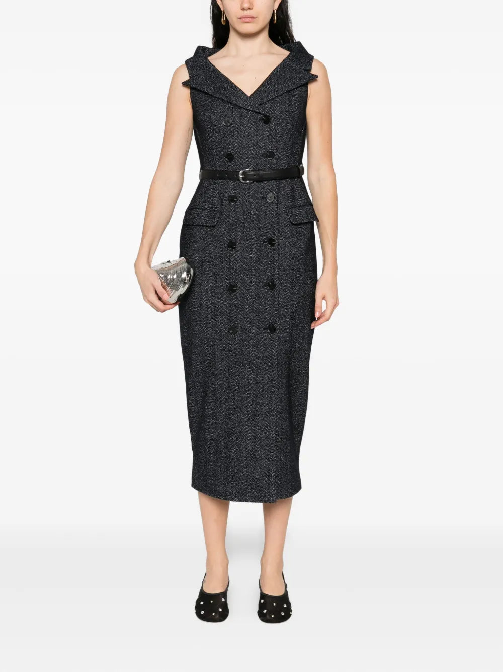 Šaty s dvojitým řádkem a páskem