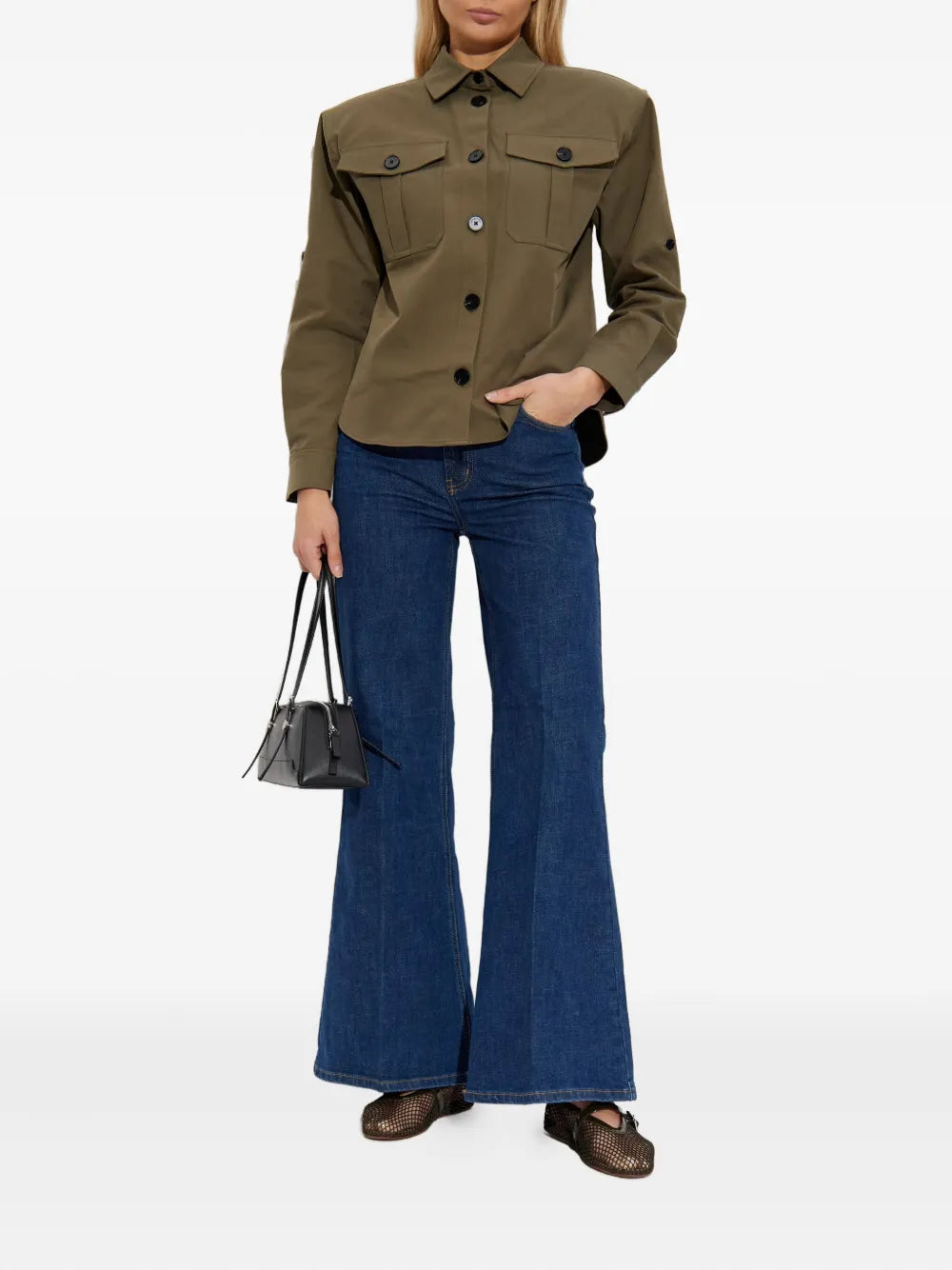 Džíny se rozšířenými nohavicemi