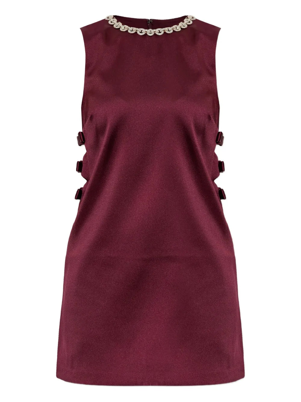 Minišaty s výřezy