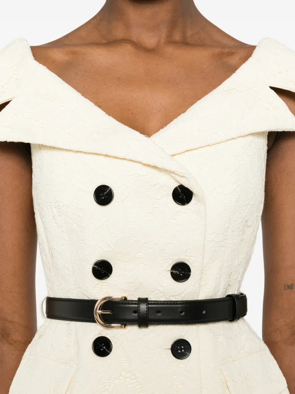 Šifónové midišaty s čipkou