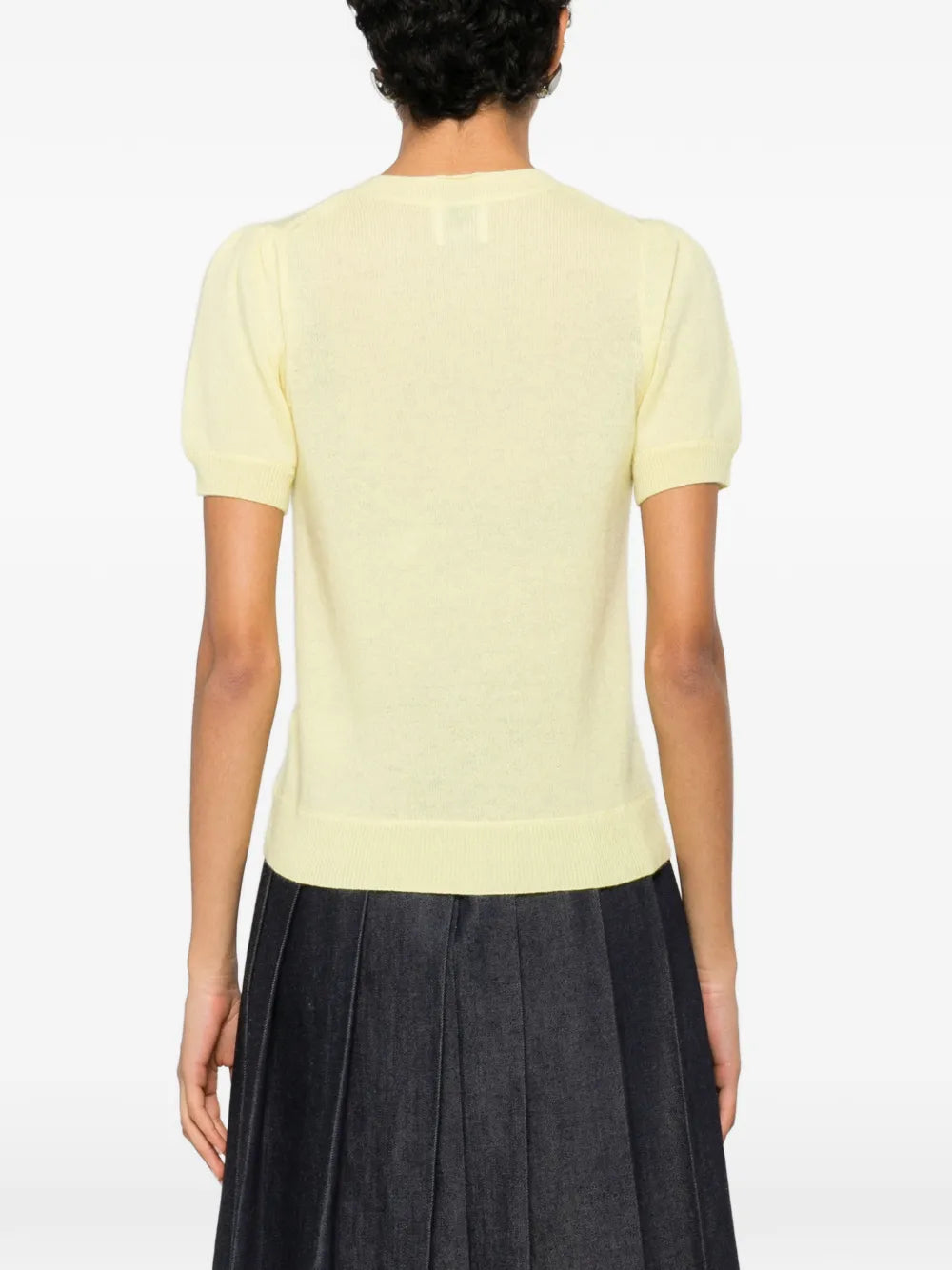Short-sleeved T-shirt