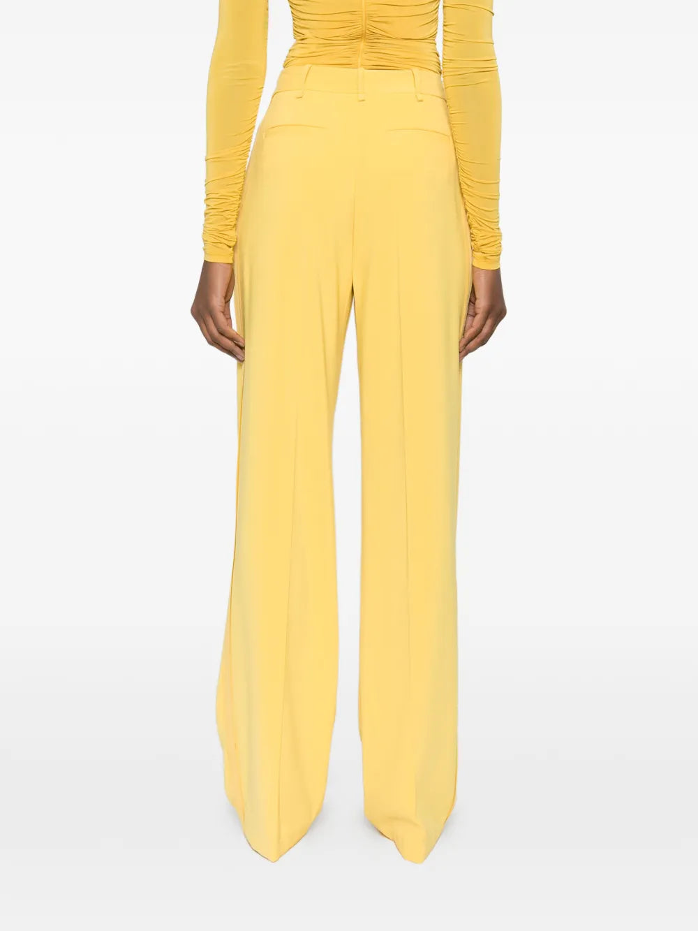 Kalhoty s širokými nohavicemi