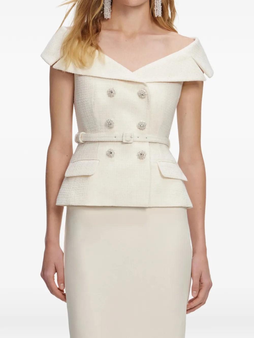 Maxišaty s ozdobným páskem