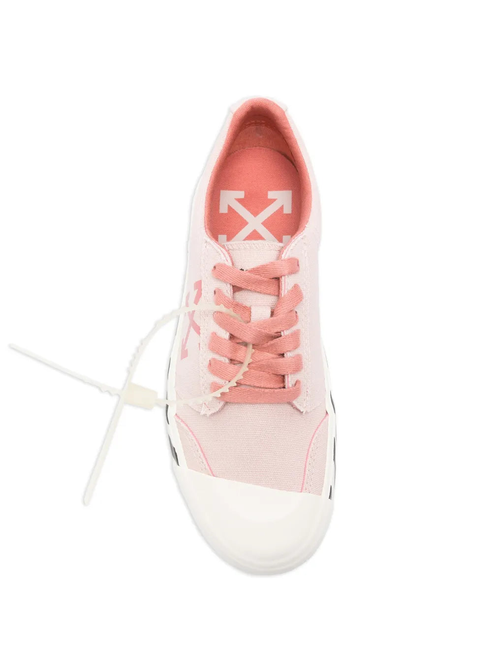 Sneakers with arrow print