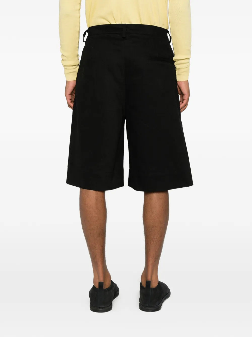 Koru Shorts mit weitem Bein