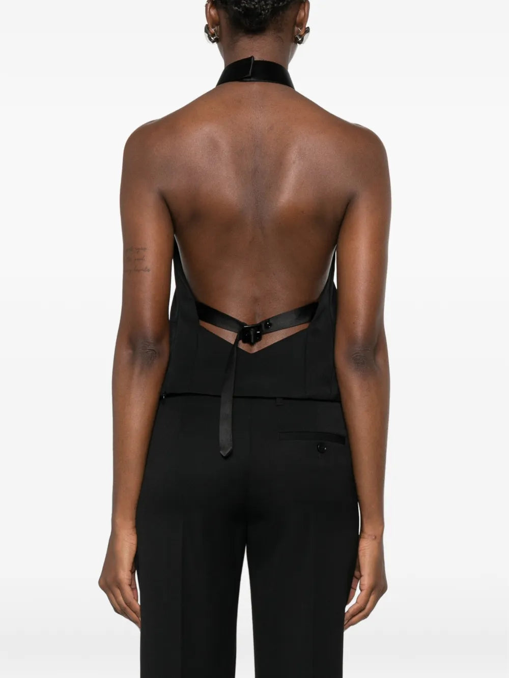 Top s halter výstřihem TLRD