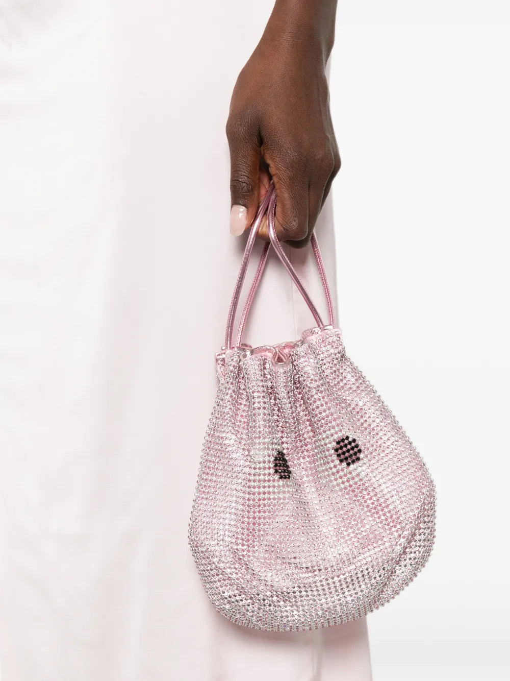 Clutch mit verziertem Schlagringgriff