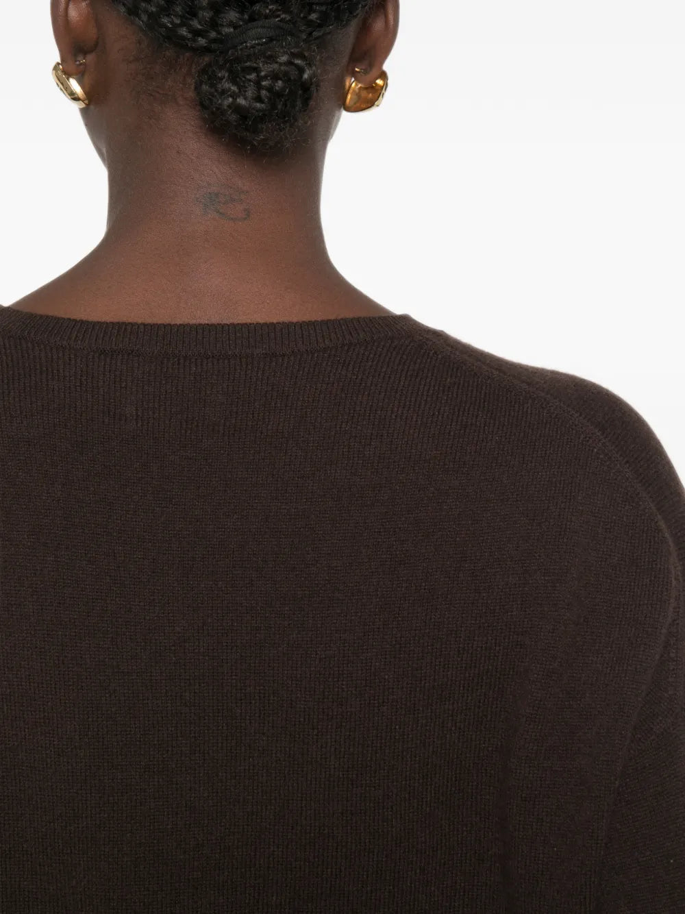 Pullover mit überschnittenen Schultern