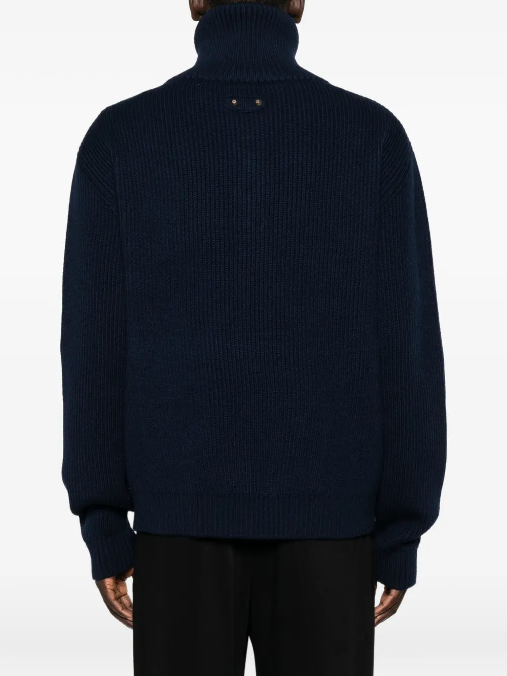 Gerippter Herrenpullover mit Viertelreißverschluss