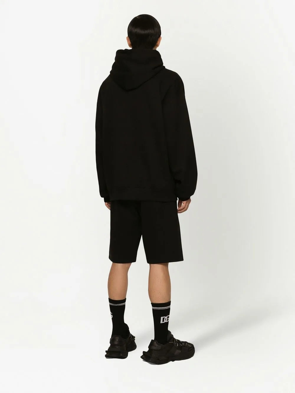 Vyšívané teplákové šortky