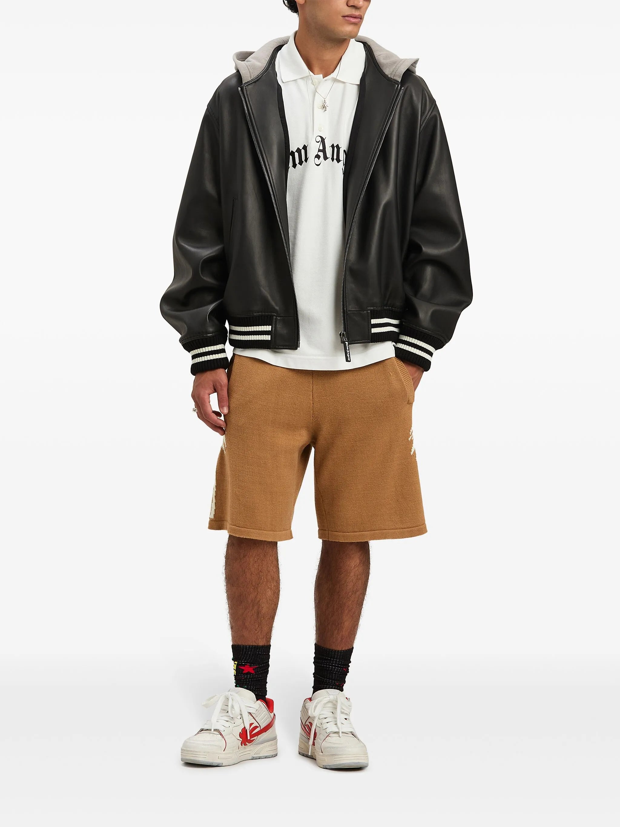 Polokošile s zakřiveným logem