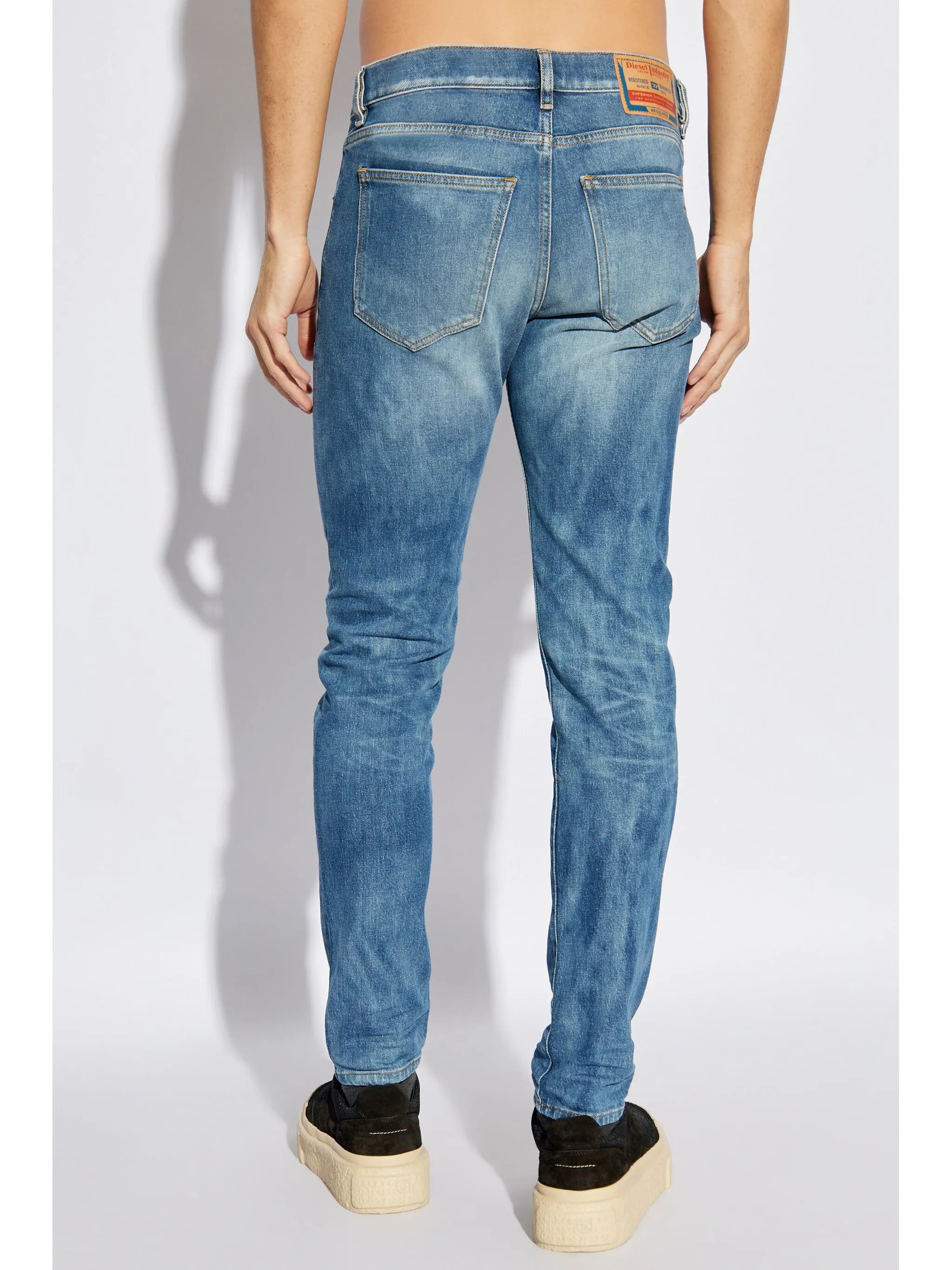 2019 D-Stretch Jeans