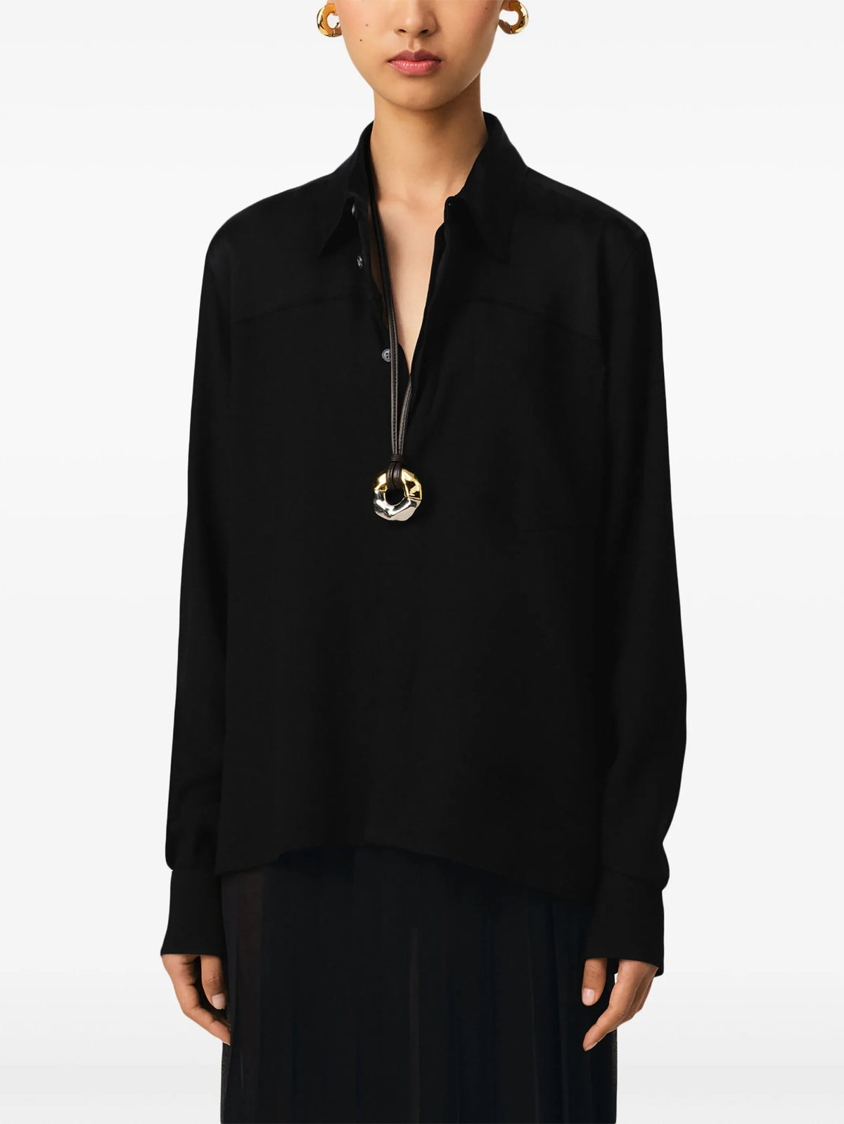 long-sleeved shirt