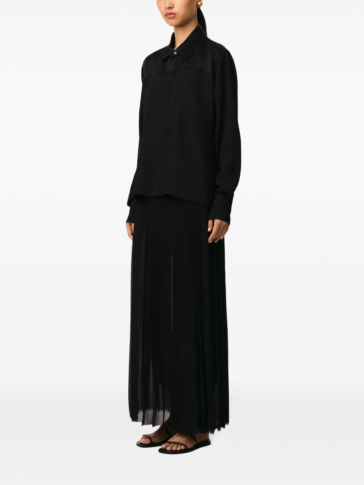 long-sleeved shirt