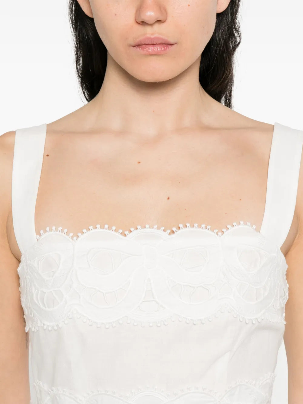 Midi dress with lace trims