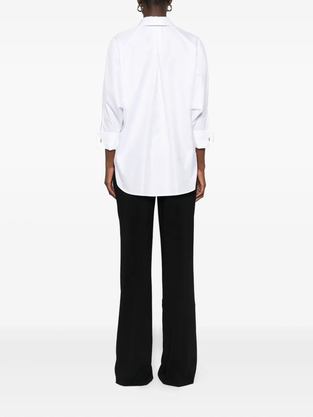 Overal s detailom mašle