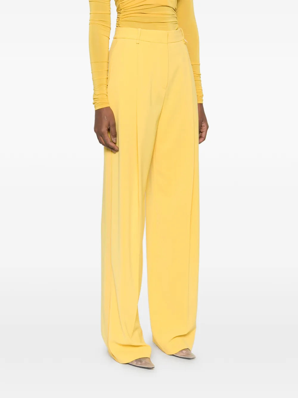 Kalhoty s širokými nohavicemi