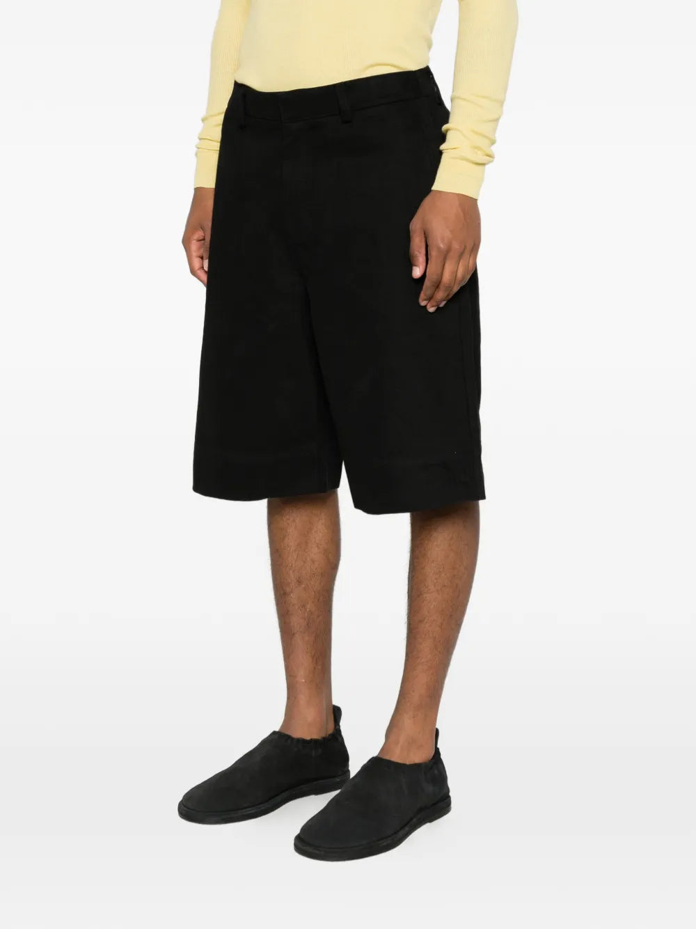 Koru Shorts mit weitem Bein