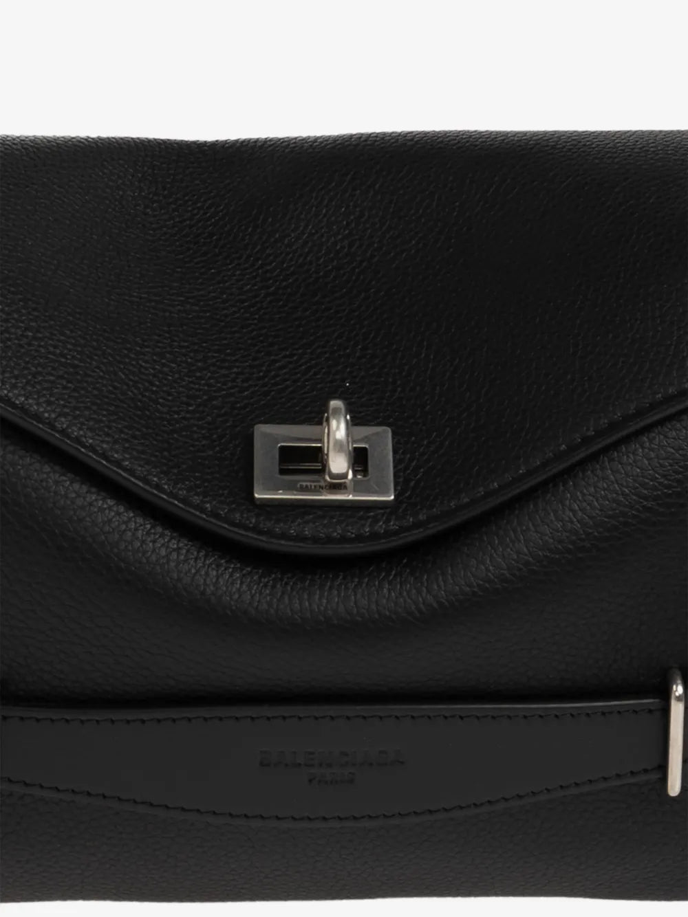 Kleine Le 7 Cube Kuriertasche