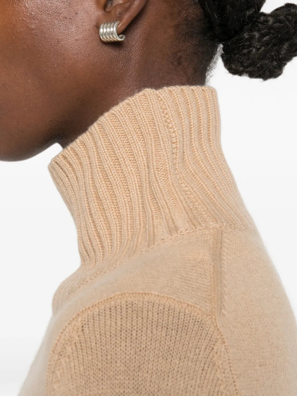 Rippstrickpullover mit Stehkragen