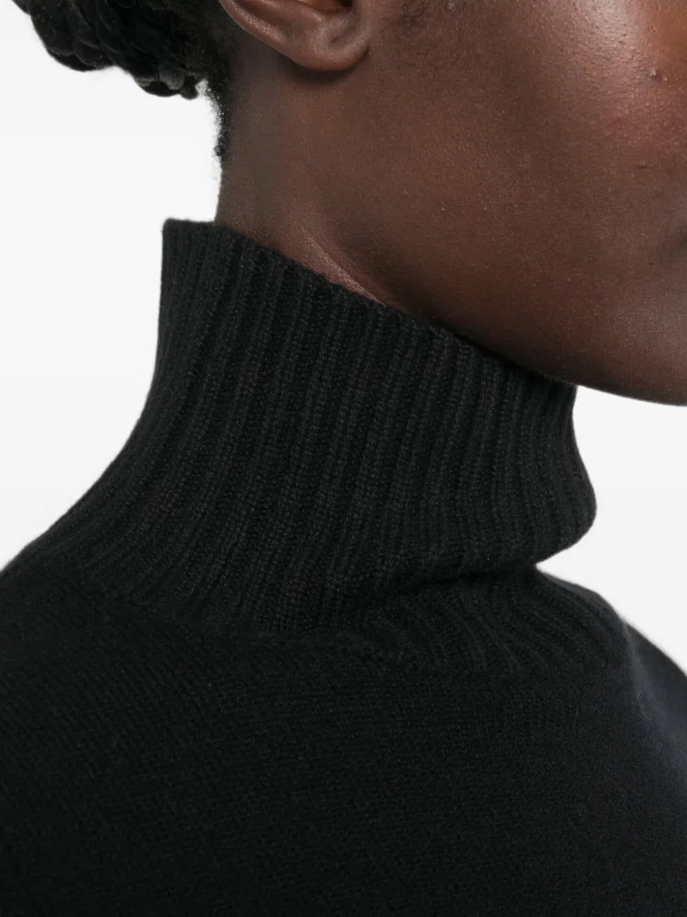Pullover mit Stehkragen und gerippten Abschlüssen