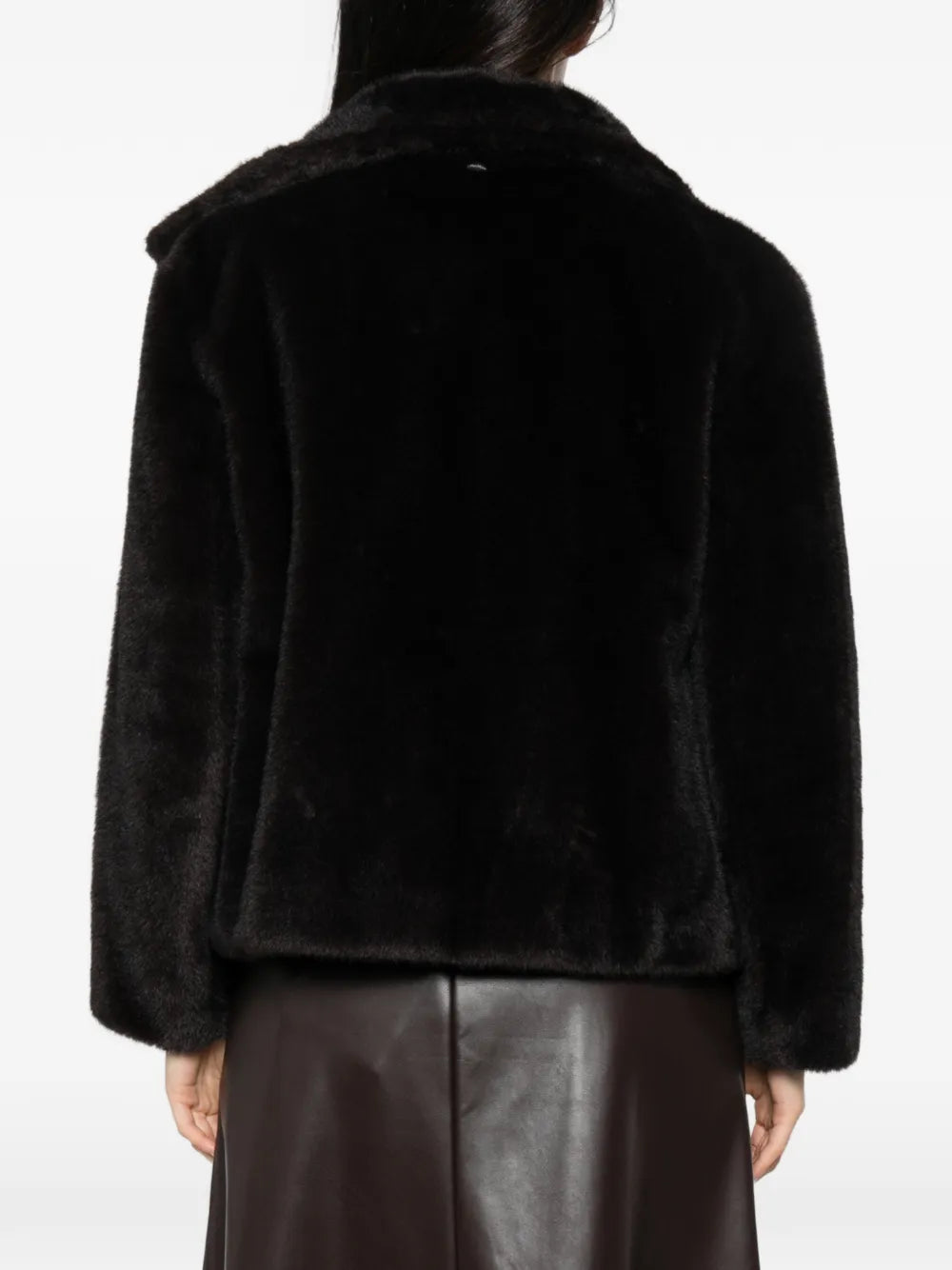 Crea Damenjacke aus Faux Fur mit Stehkragen