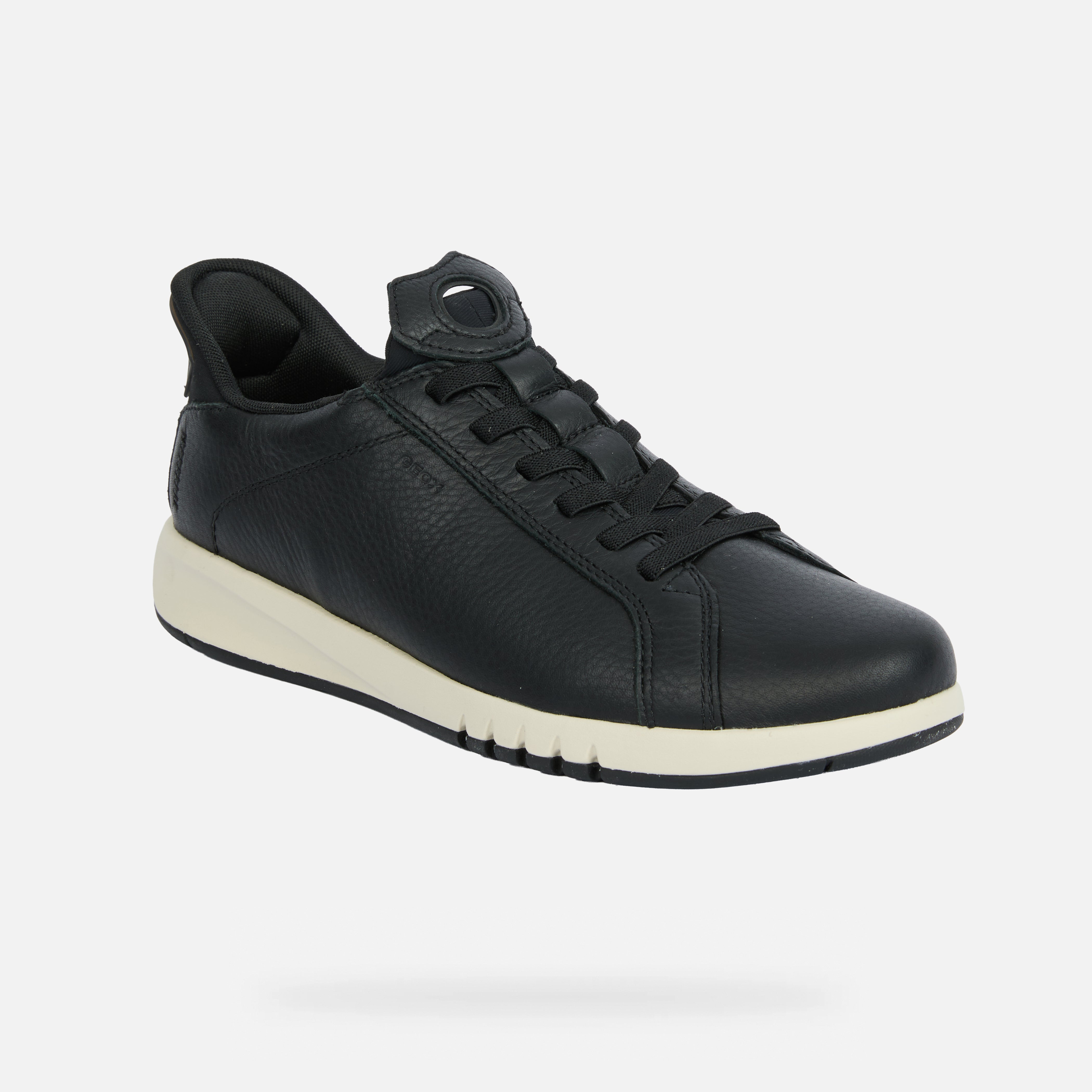 Aerantis Plus Sneakers